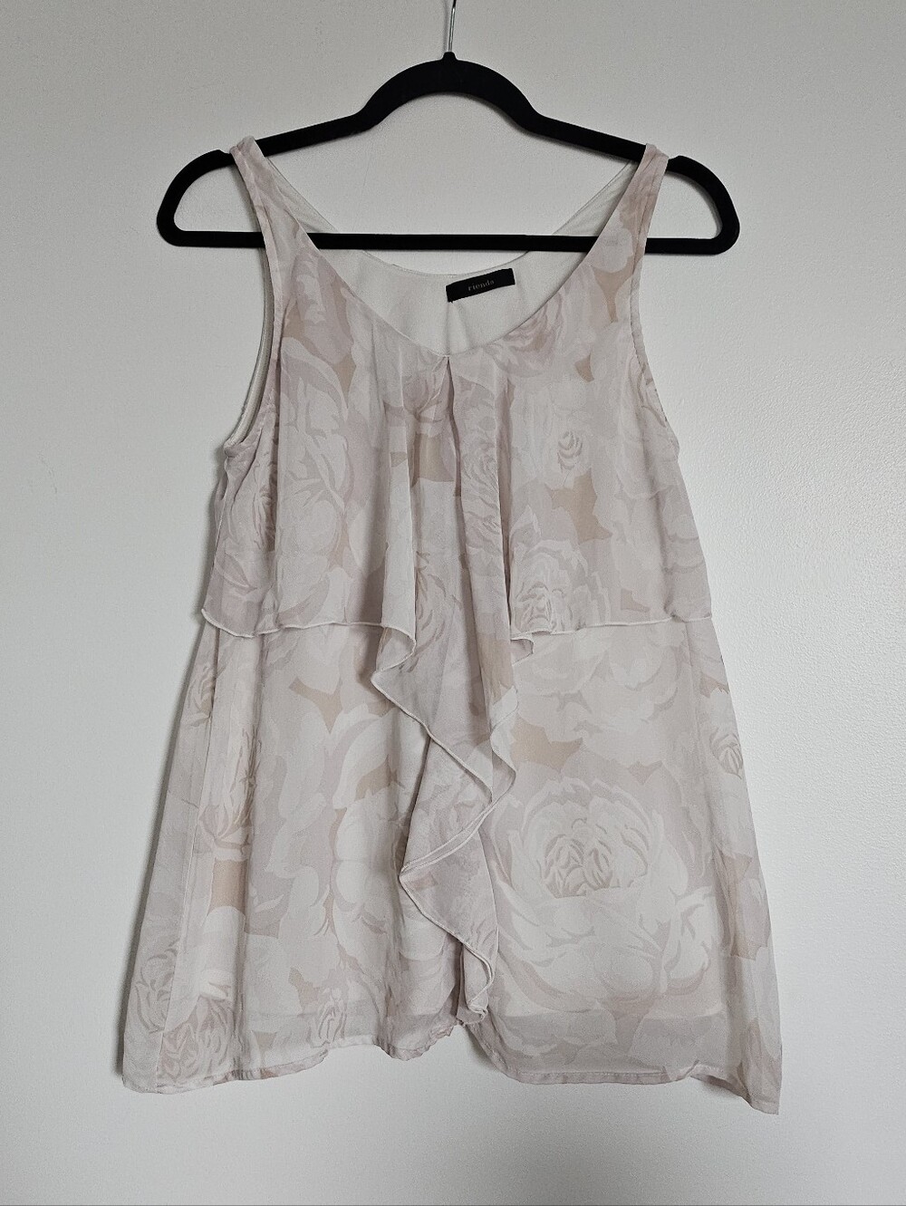 Rienda Gyaru Japan Light Beige And Pink Floral Ruffle Tank Top
